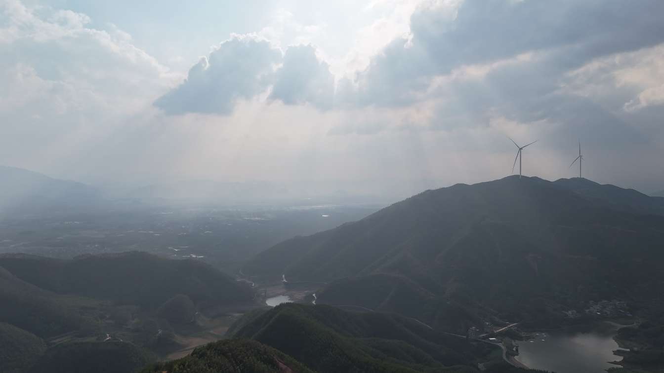 找无人机航拍搭子