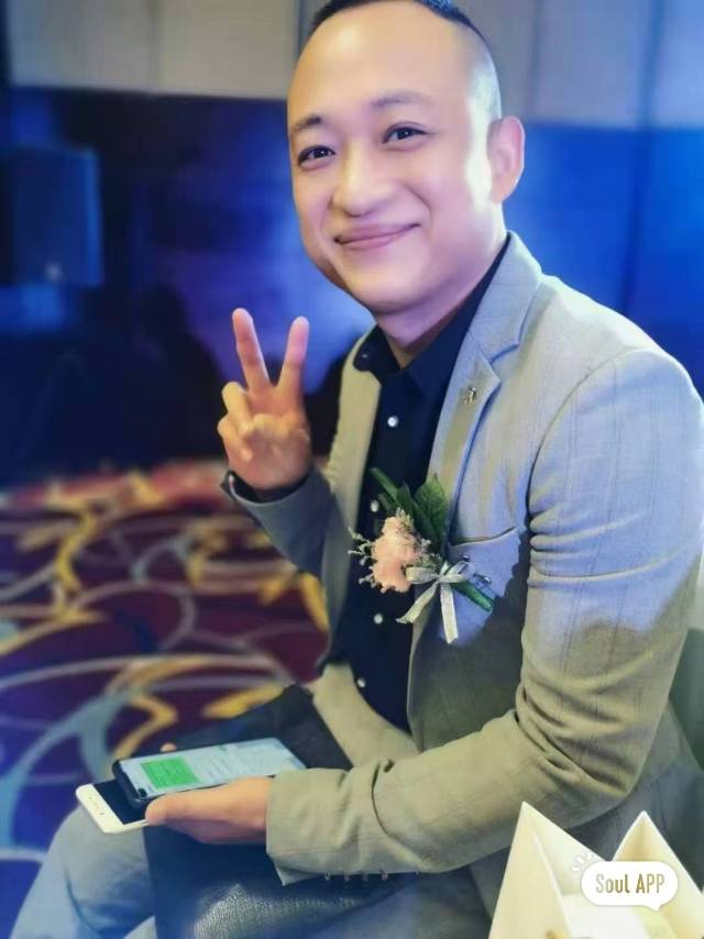 找饭搭子