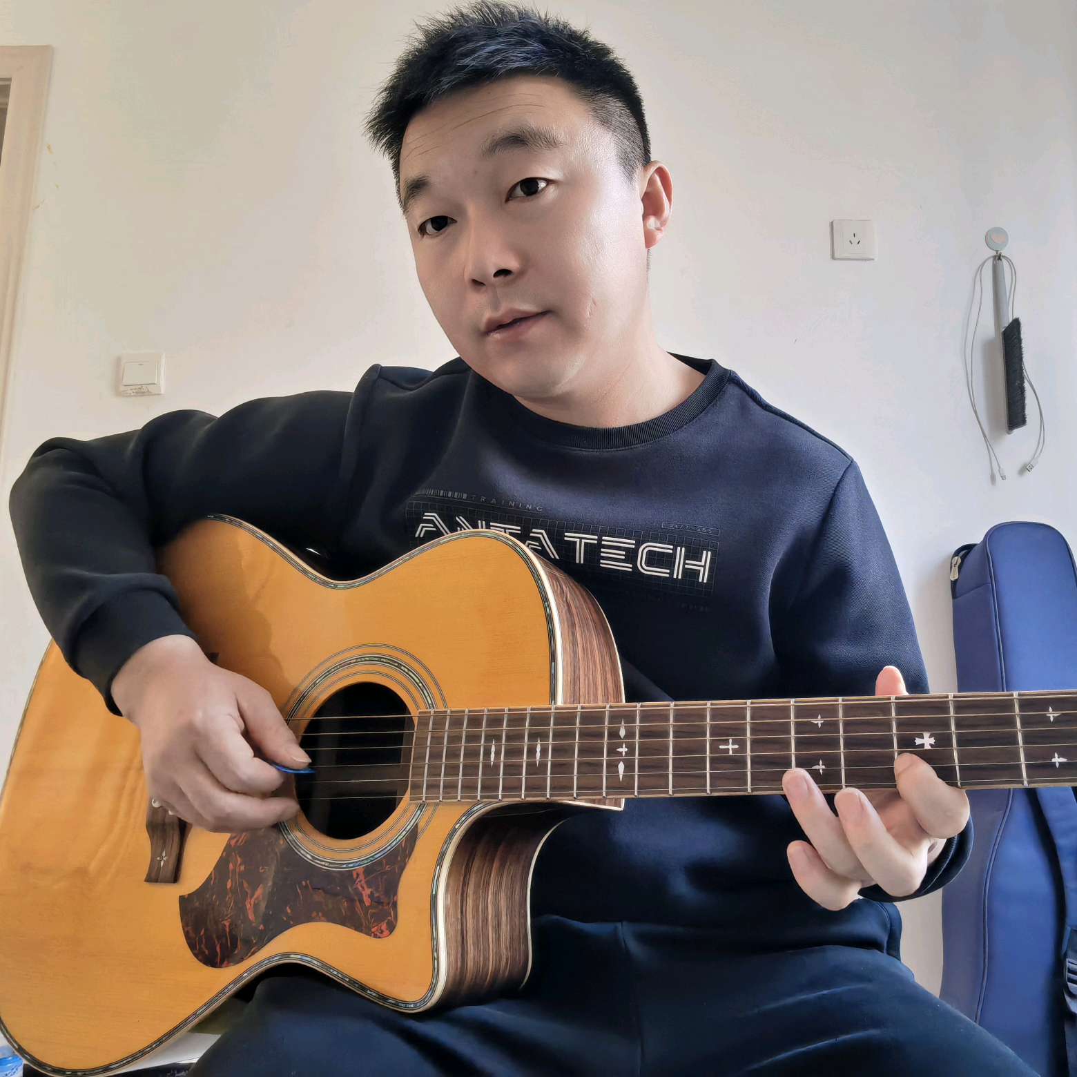 找弹吉他搭子