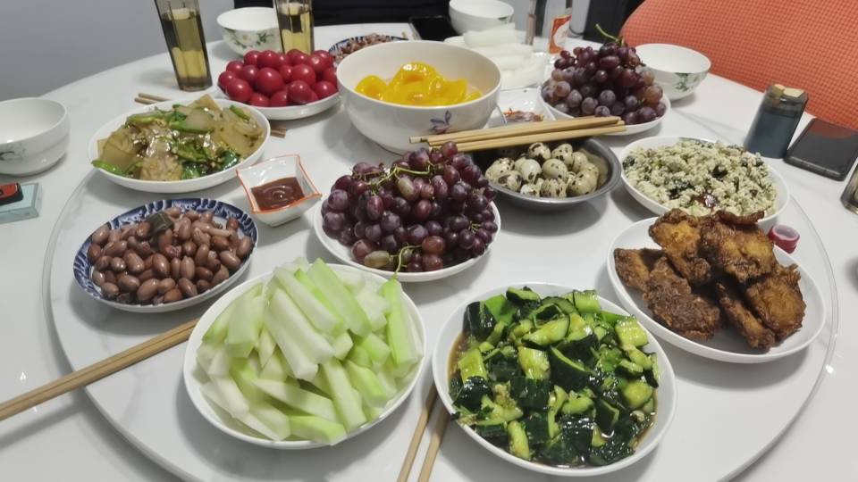 找探店搭子