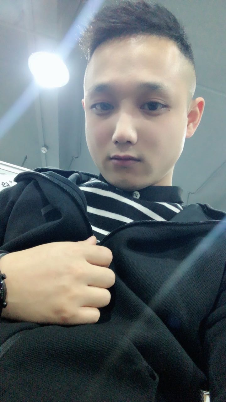 找旅游搭子