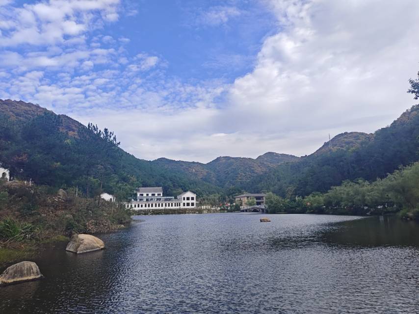 找旅游搭子