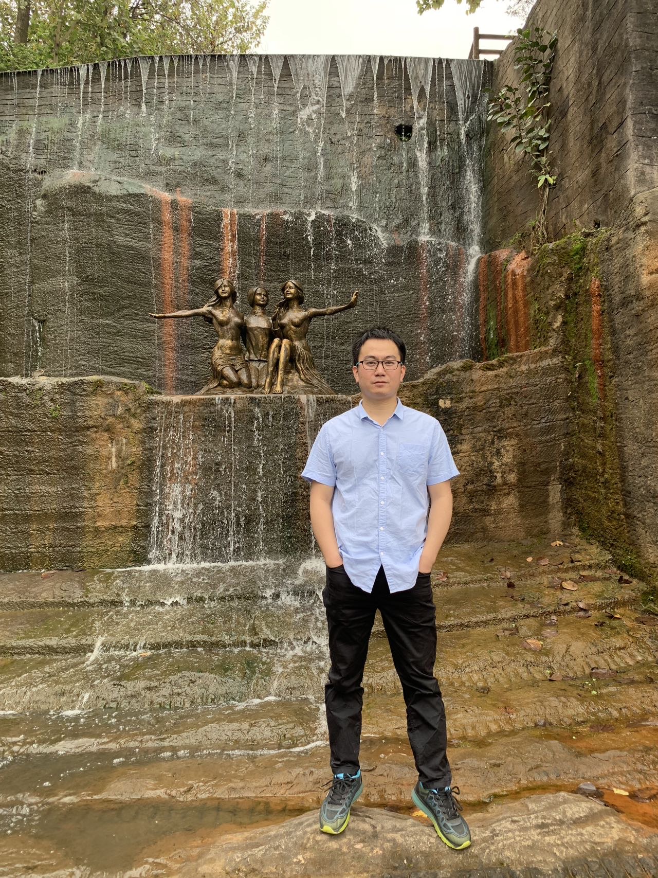 找旅游搭子