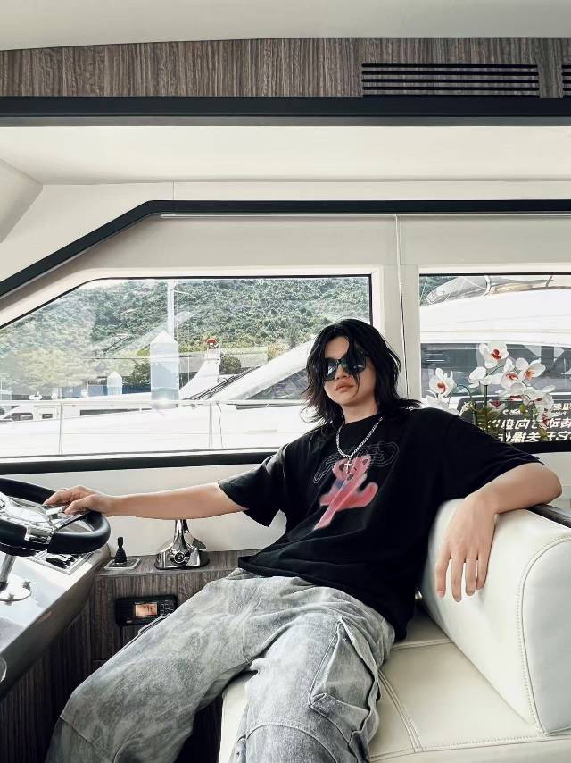 找吃喝搭子