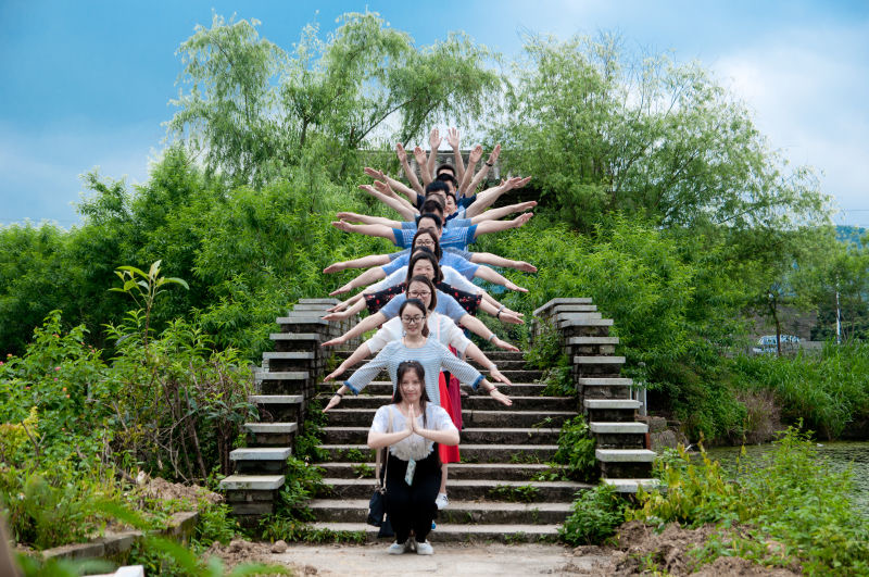 找旅游搭子