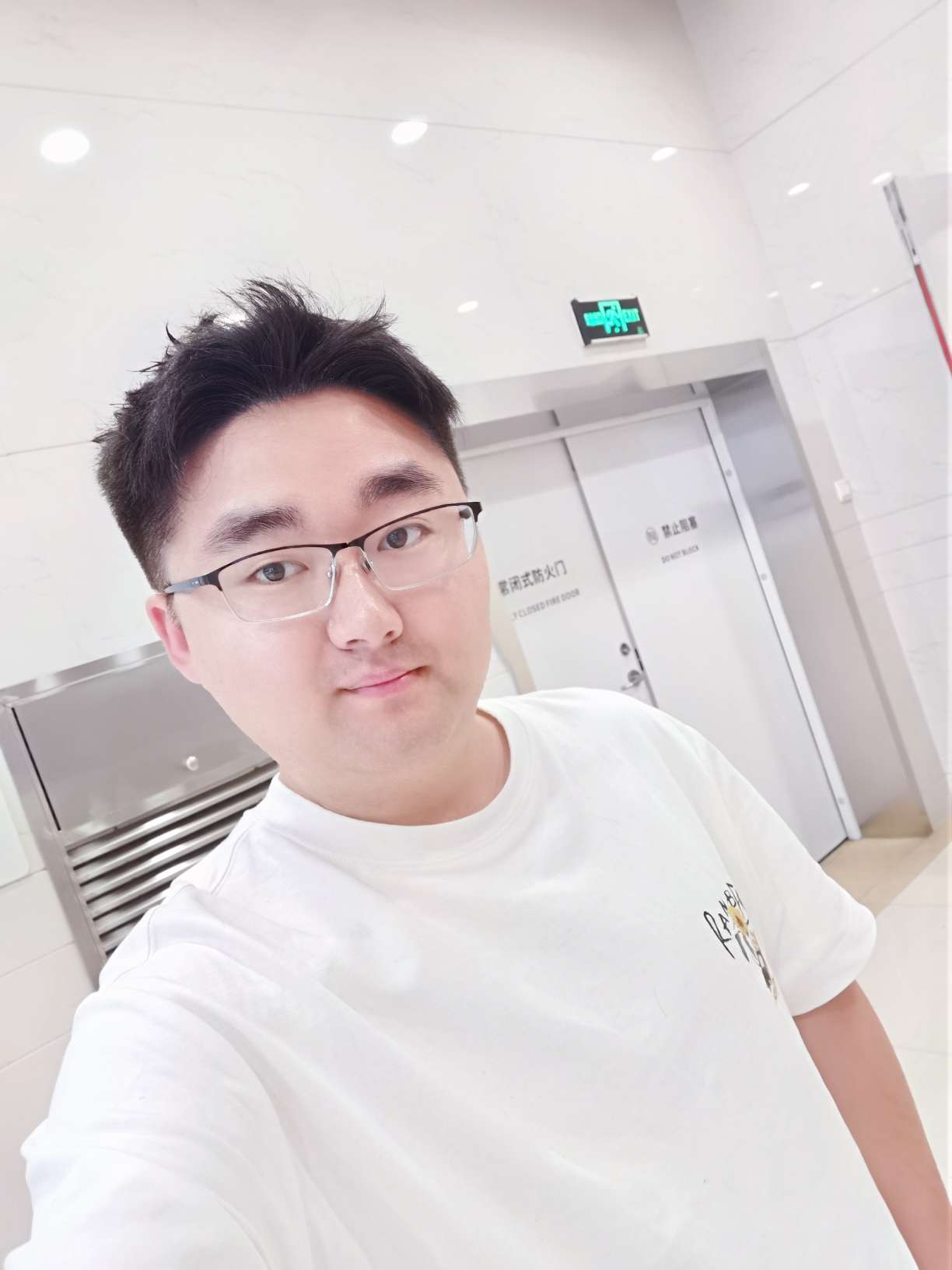 找打羽毛球搭子