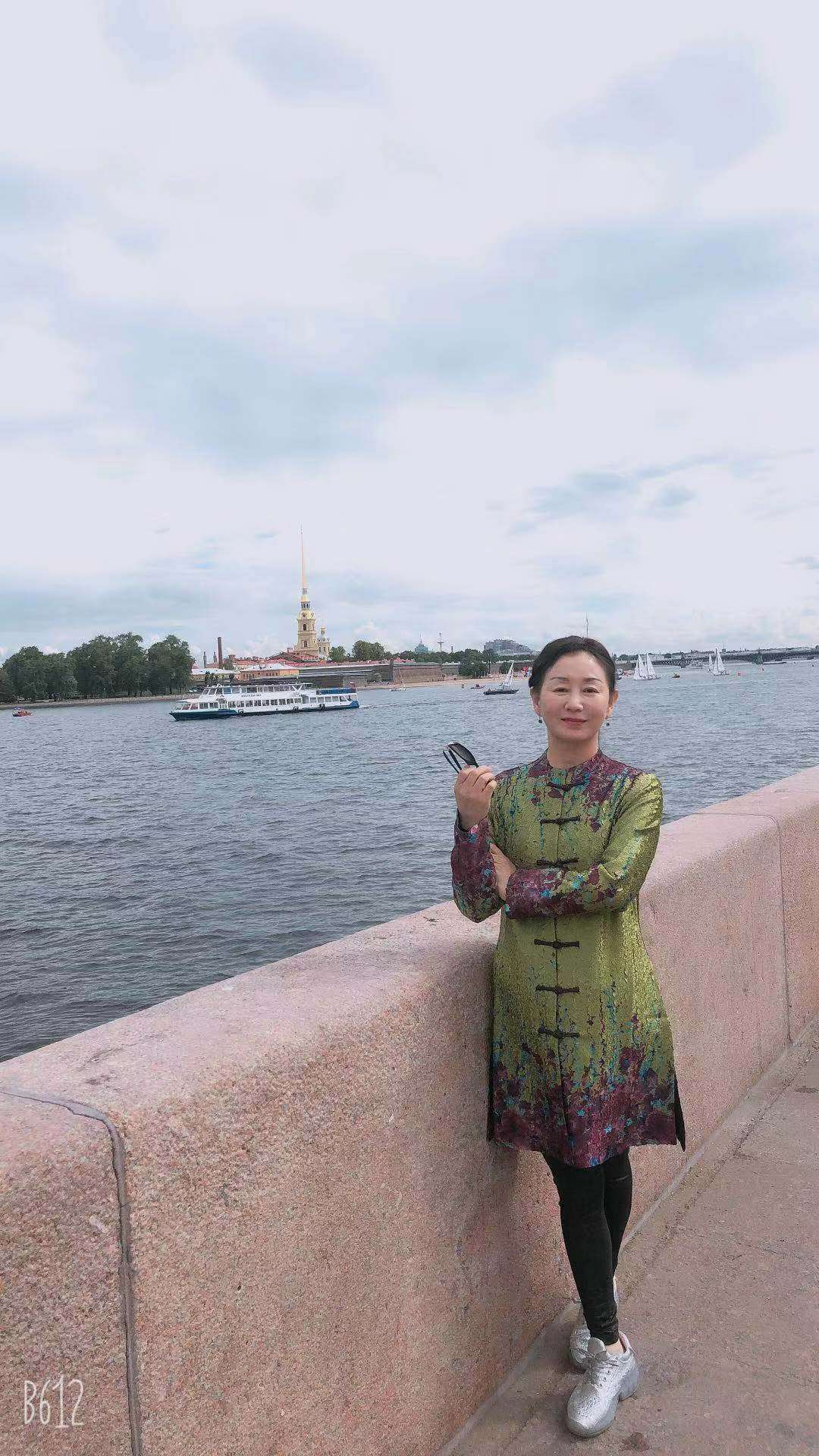 找八卦搭子