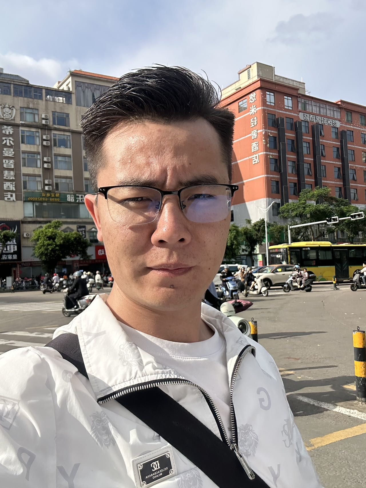 找爱生活搭子