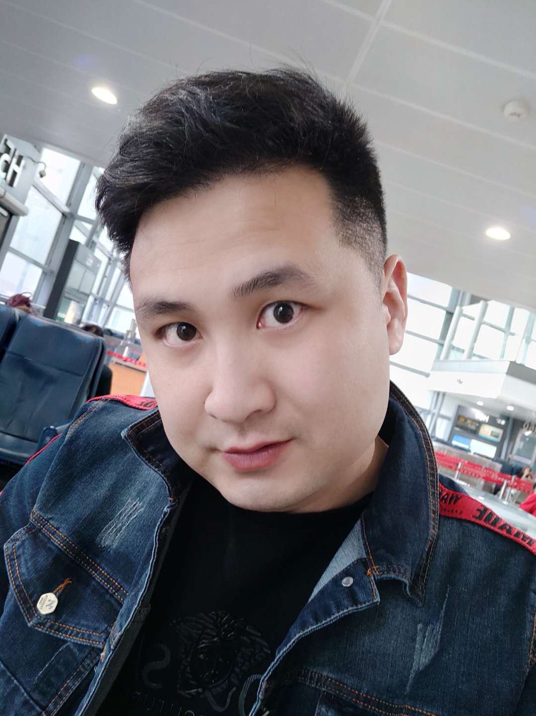 找旅行搭子