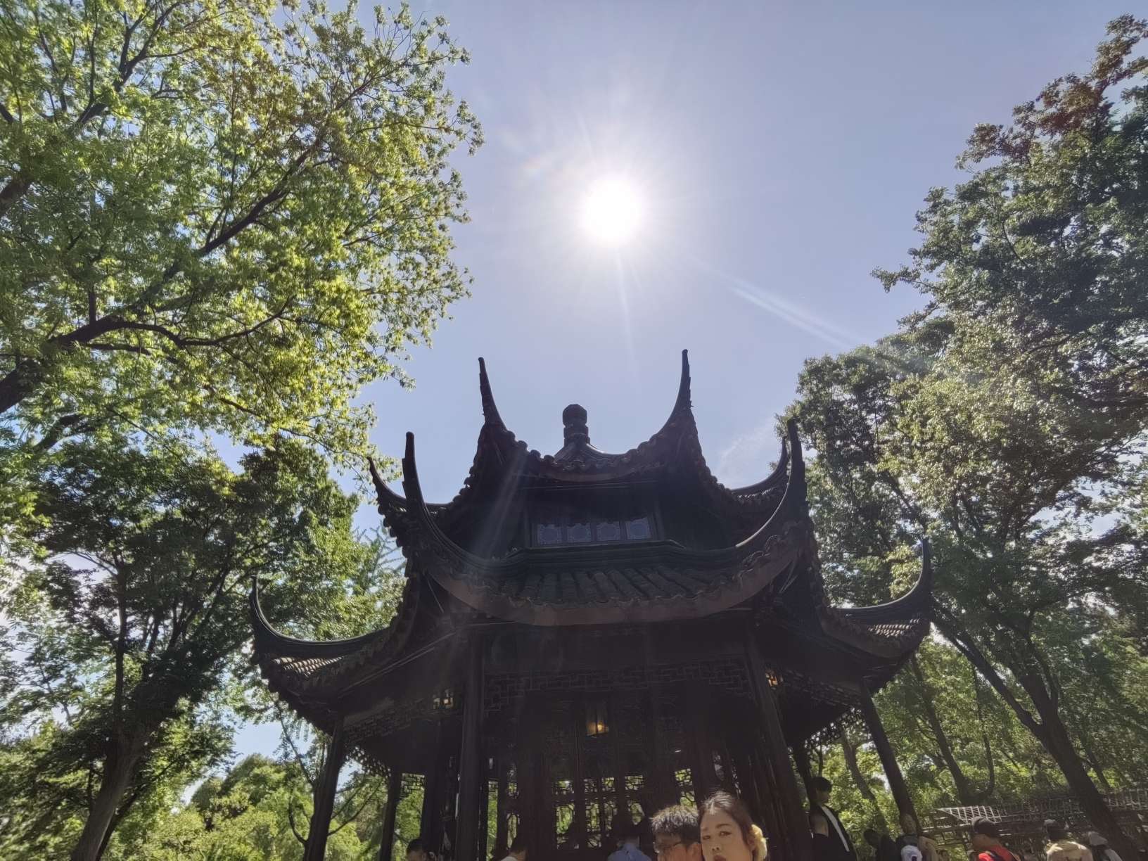 找爬山搭子