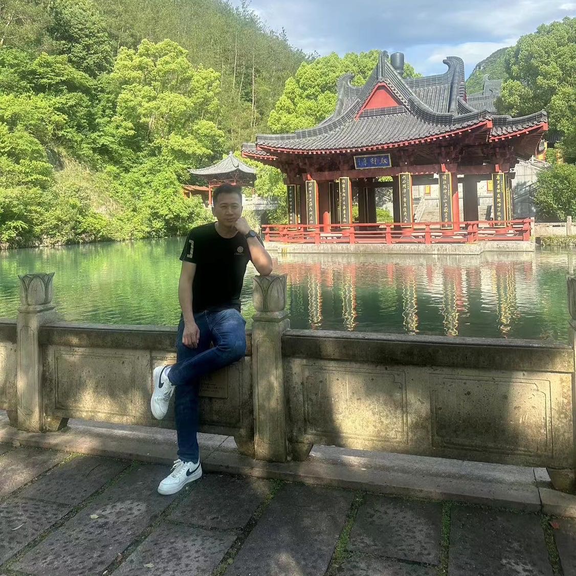找旅游搭子