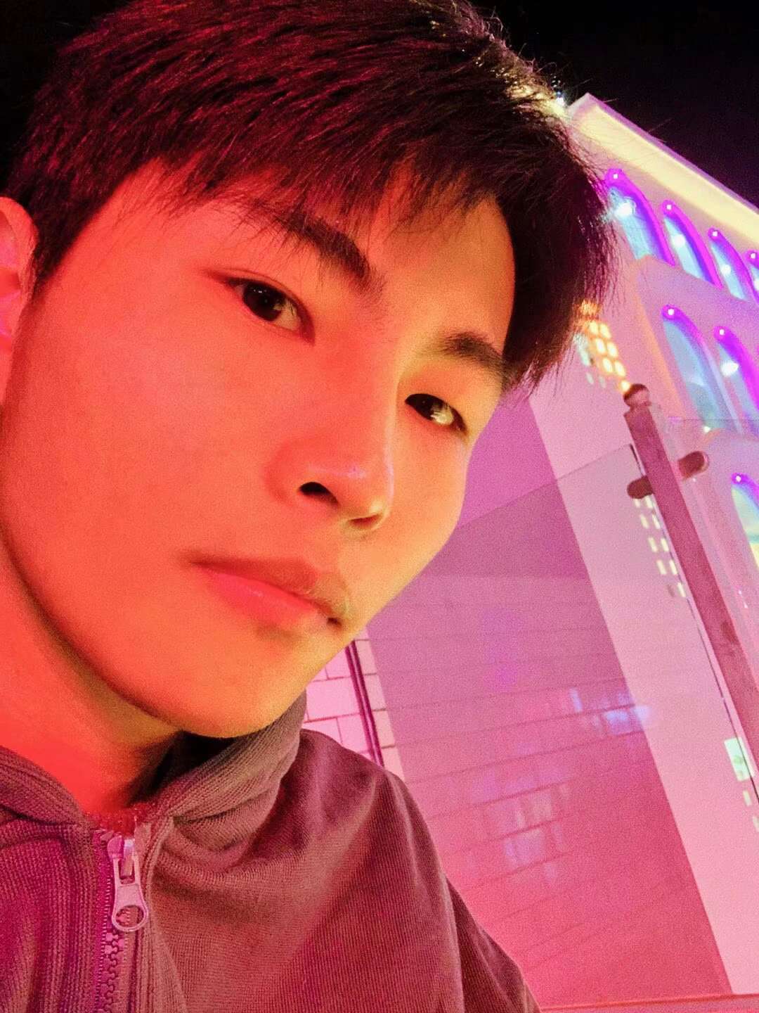 找旅游搭子