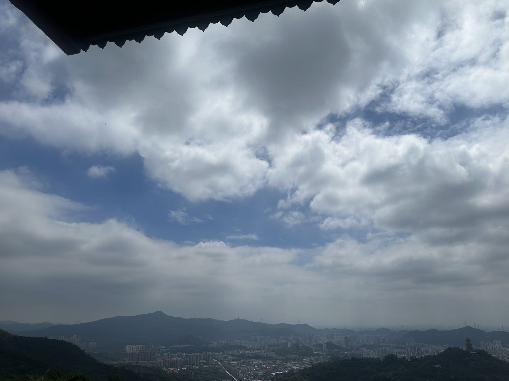 找旅游或徒步搭子