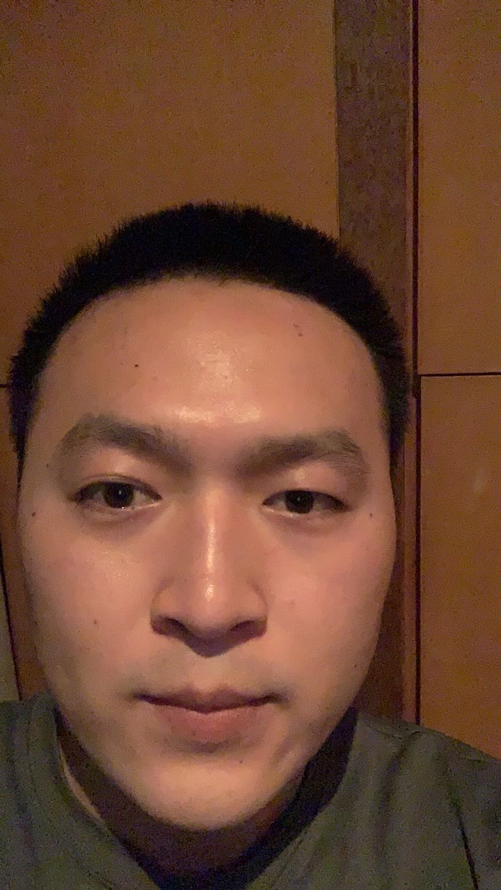 找爬山搭子