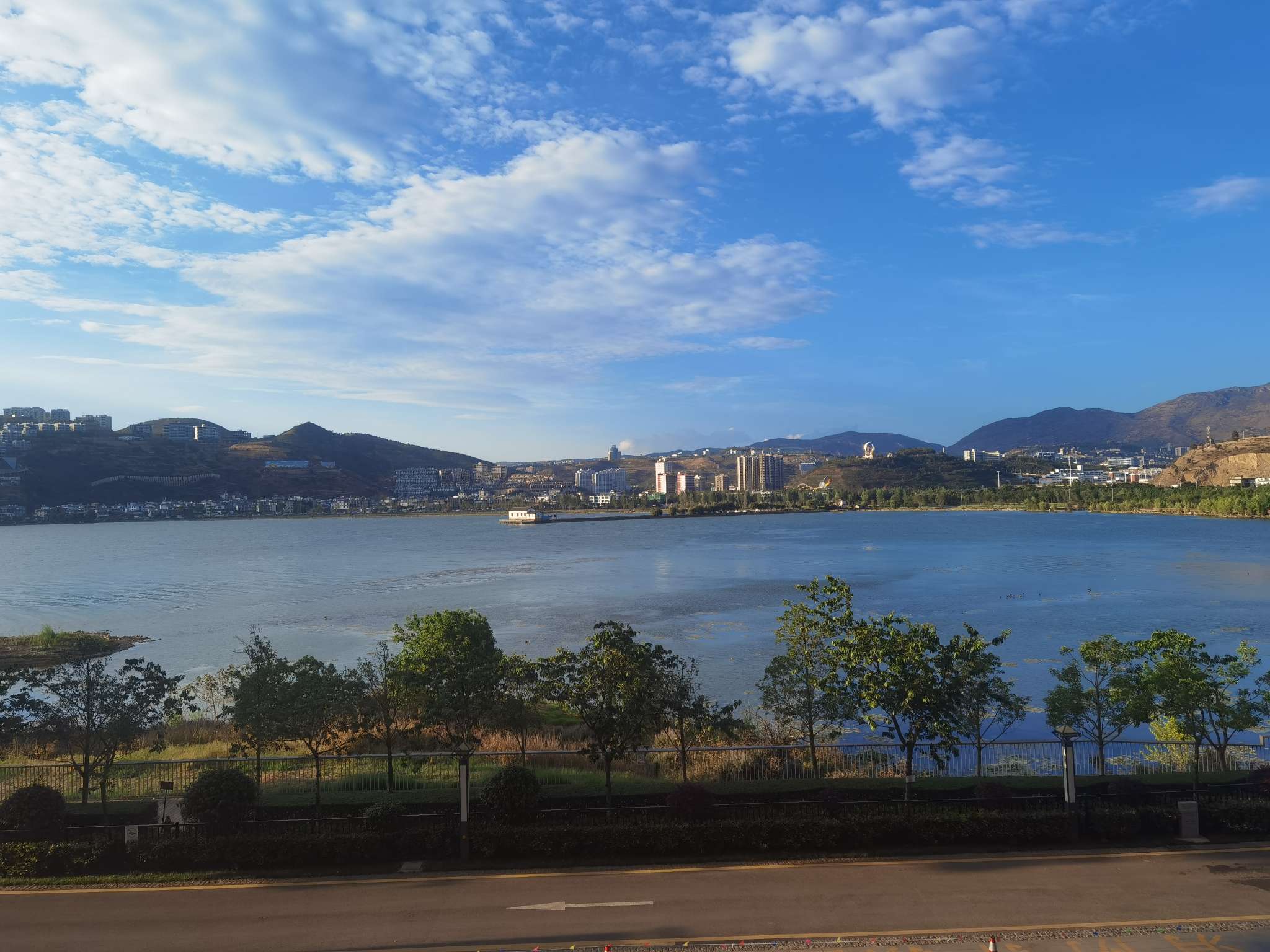找旅游搭子