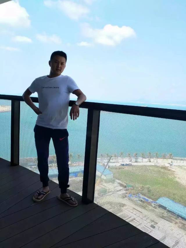找吃喝玩乐搭子