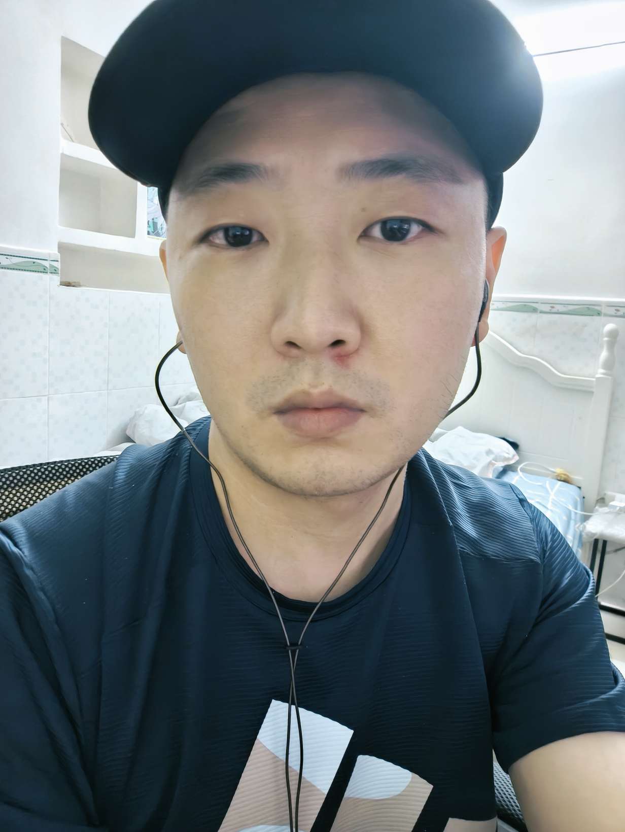 找吃喝玩乐搭子