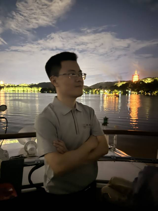 找旅游搭子