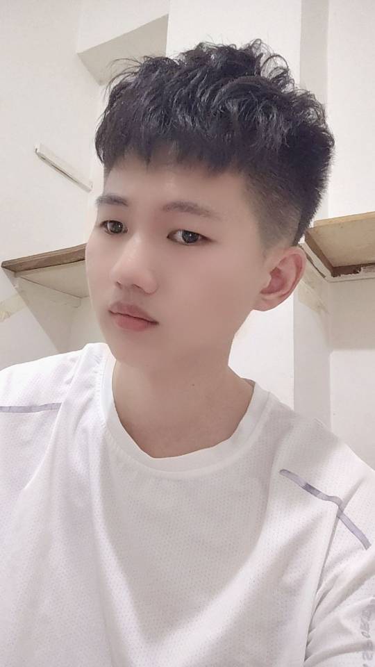 找爬山搭子