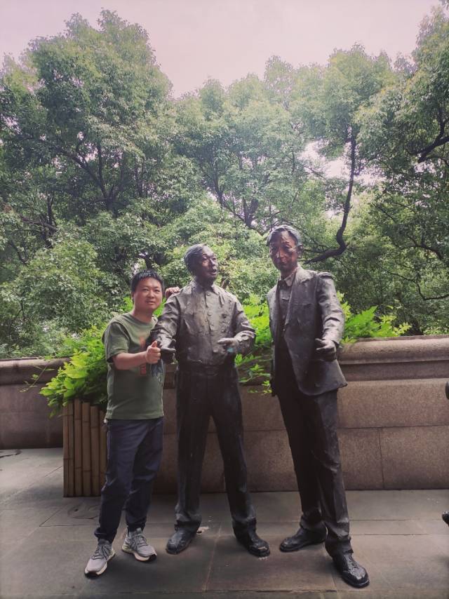 找旅游搭子