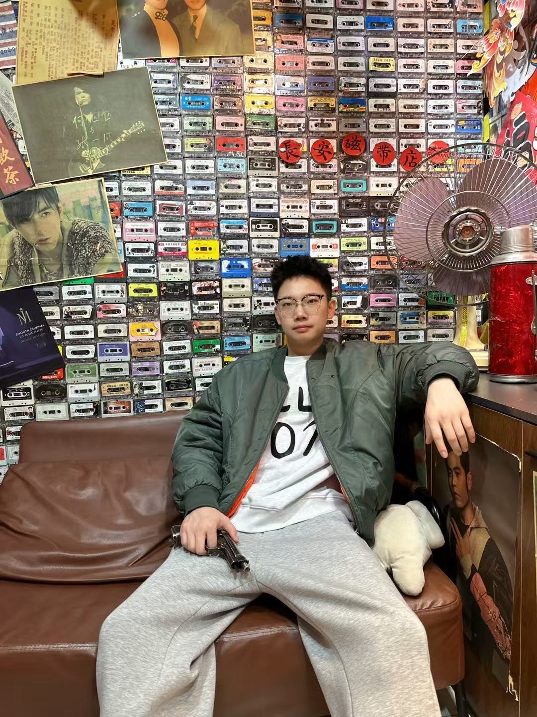 找吃喝玩乐搭子