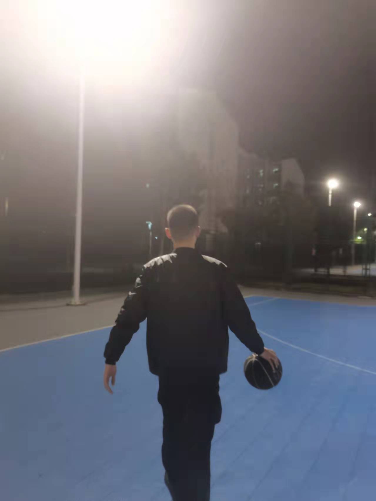 找吃喝玩乐搭子