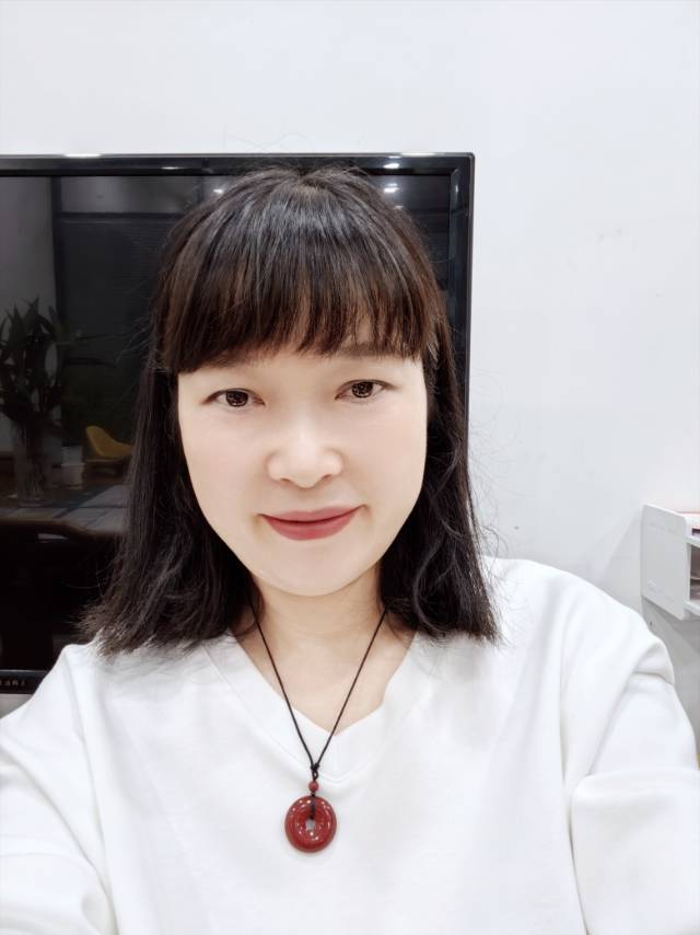 找爬山搭子