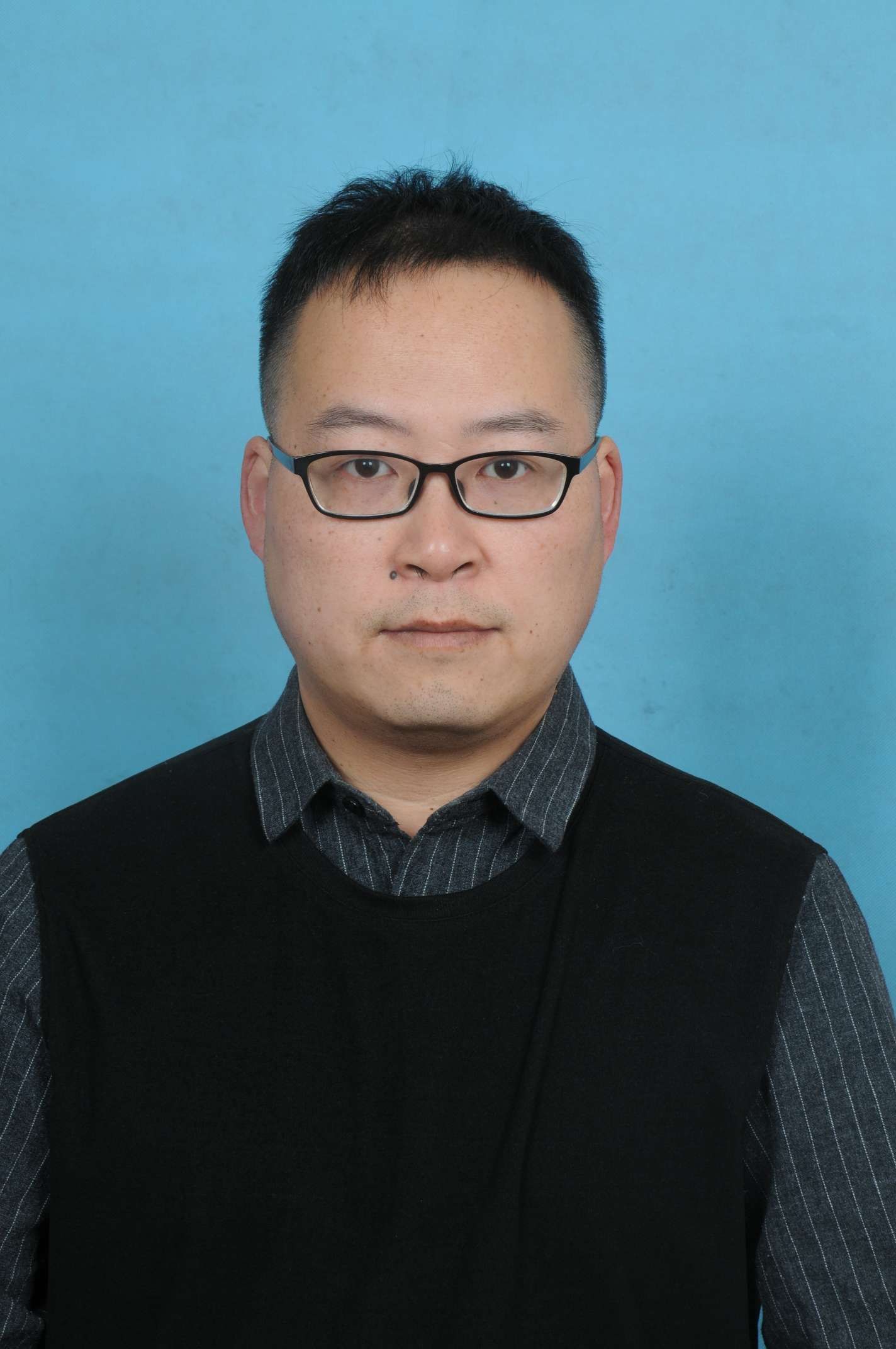 找k歌或羽毛球搭子