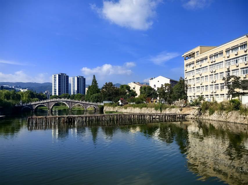 找旅游搭子