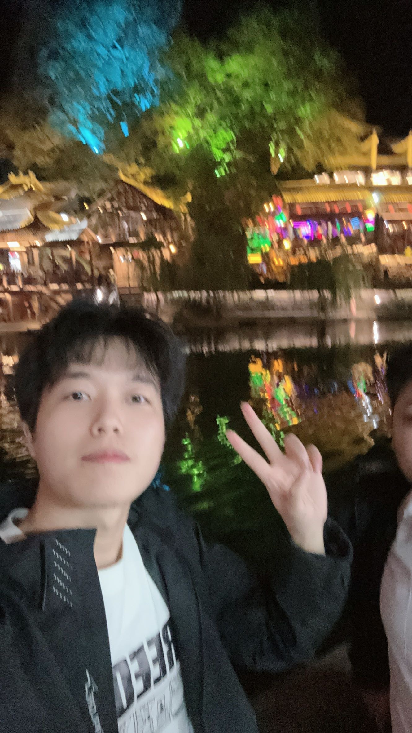 找户外搭子