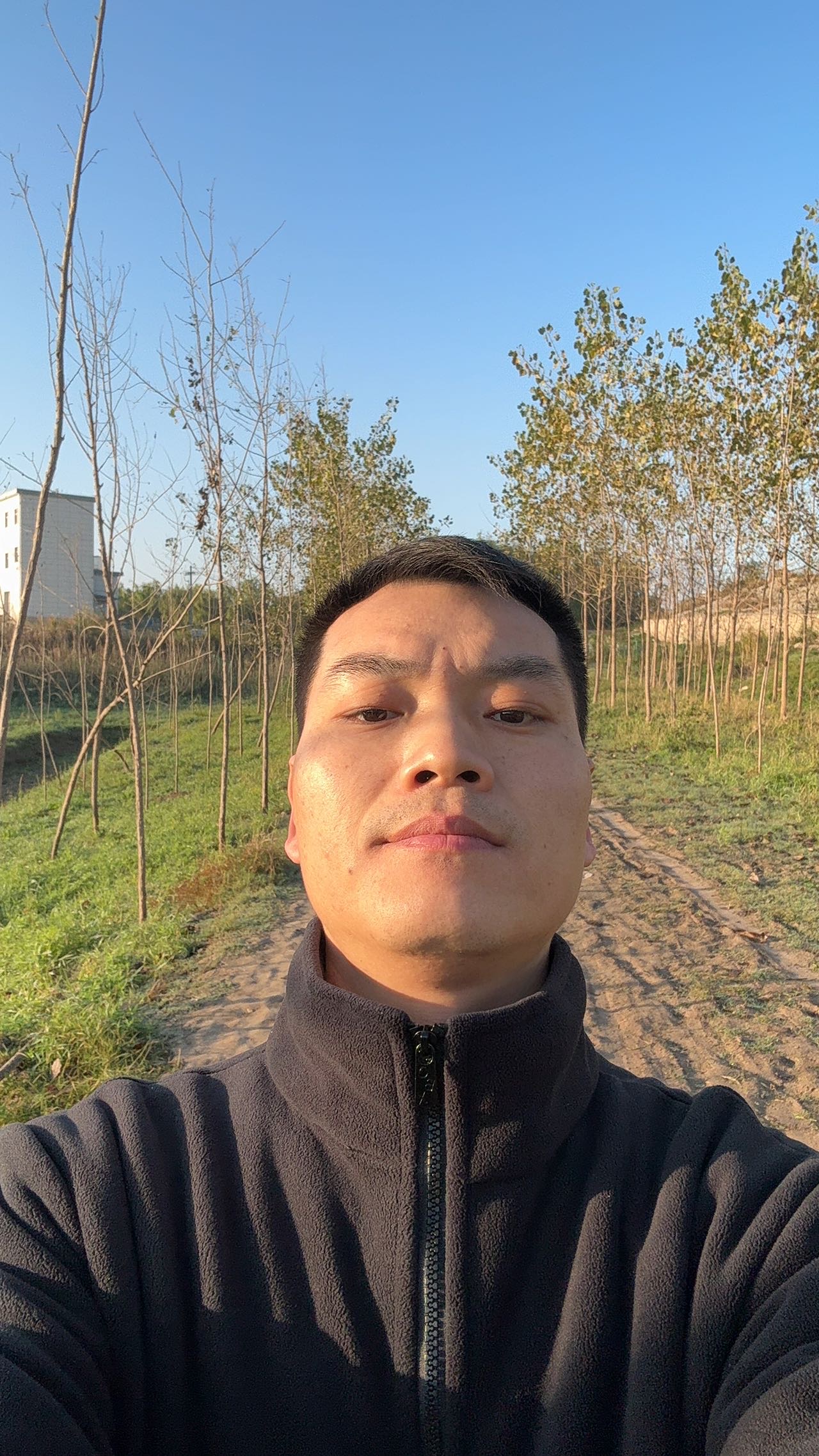 找旅游搭子