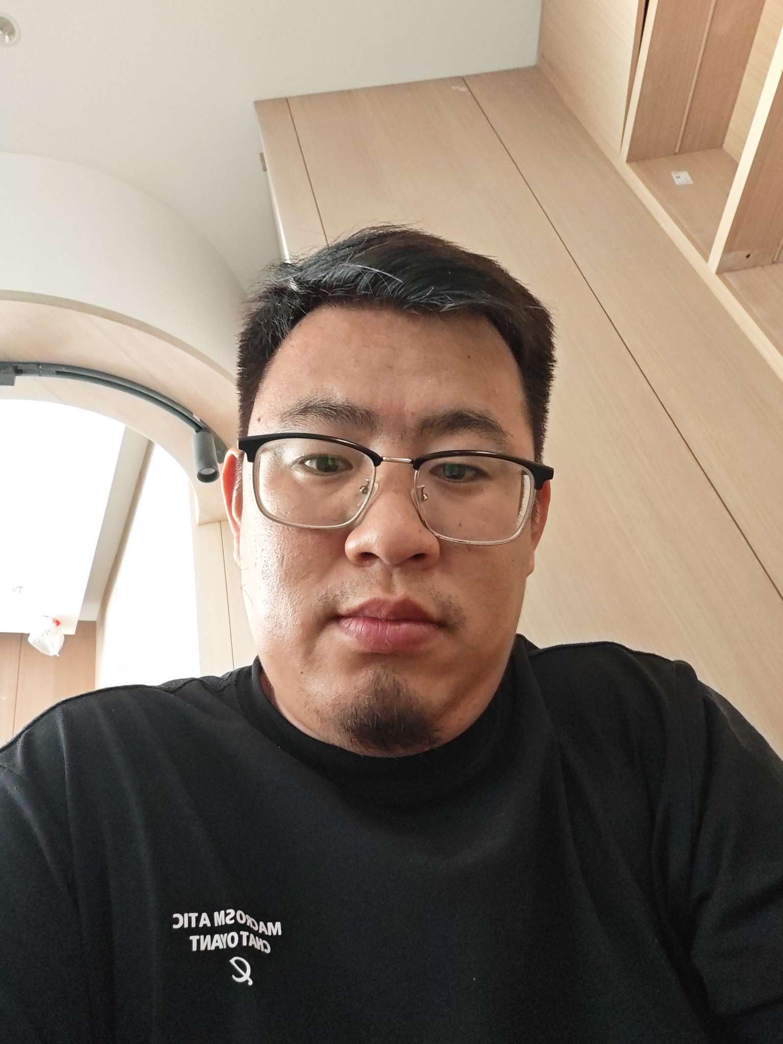 找活泼搭子