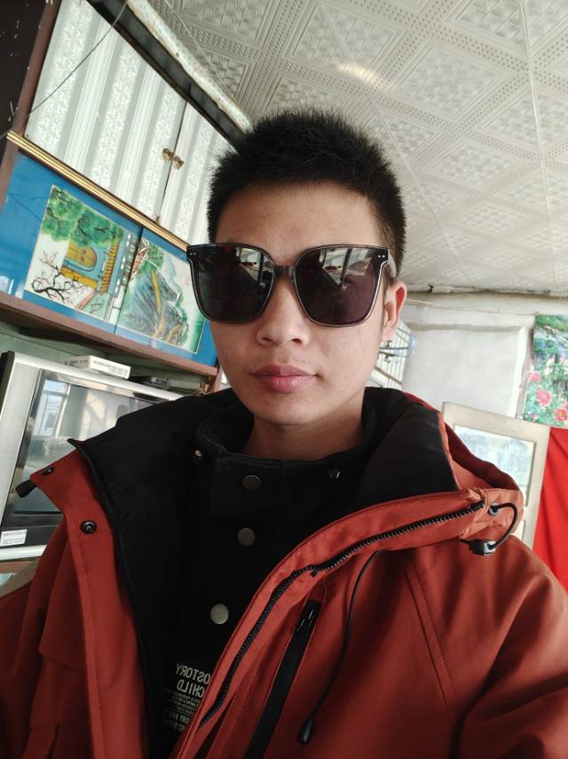 找旅游搭子