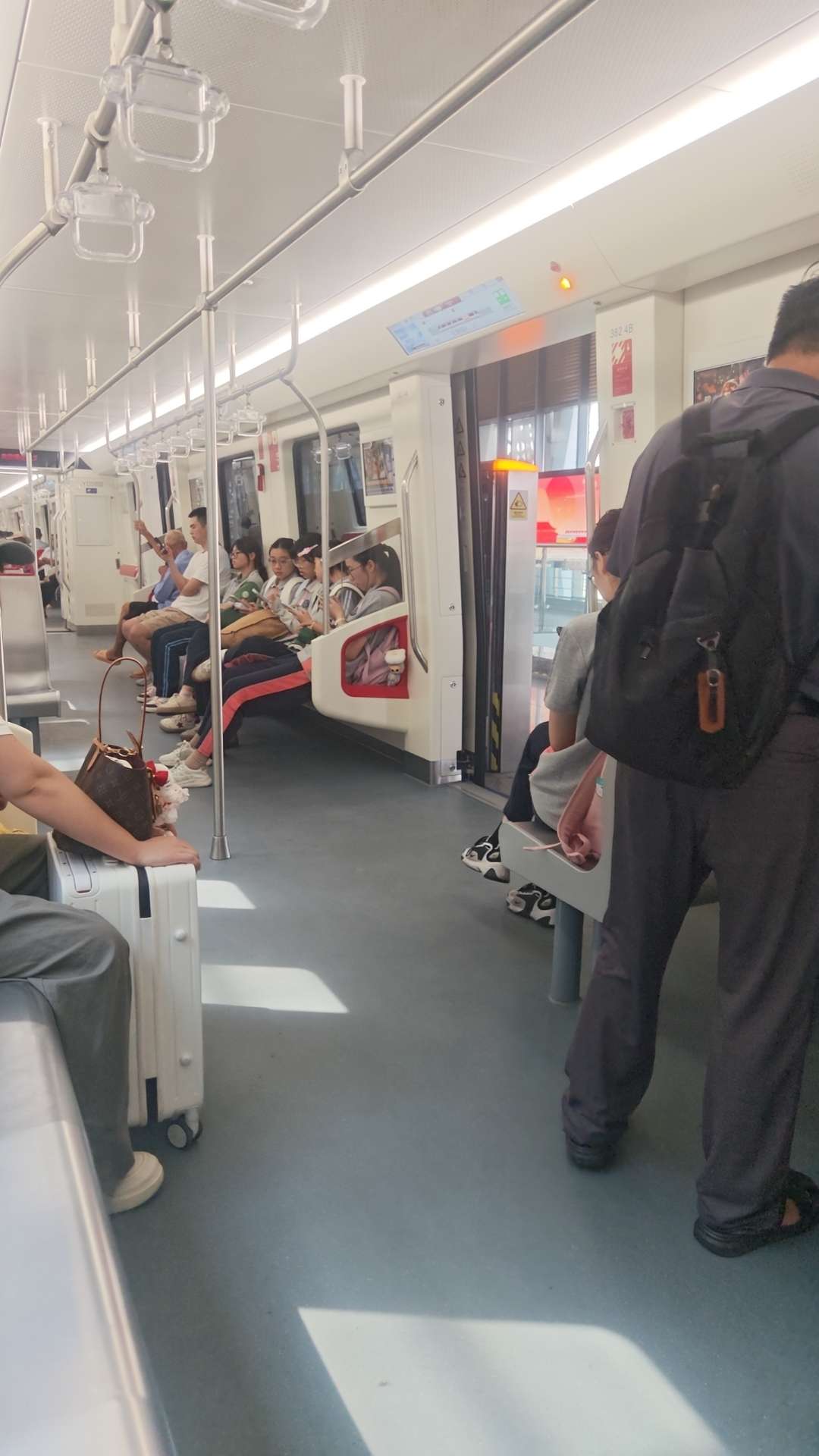 找旅游搭子