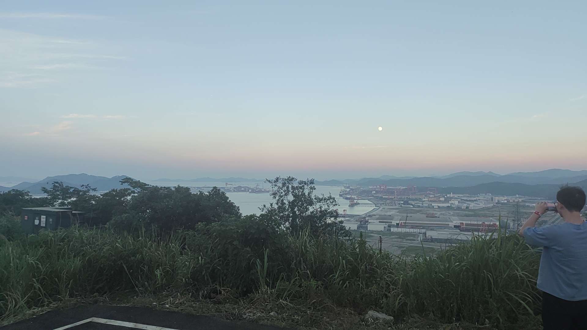 找旅游搭子