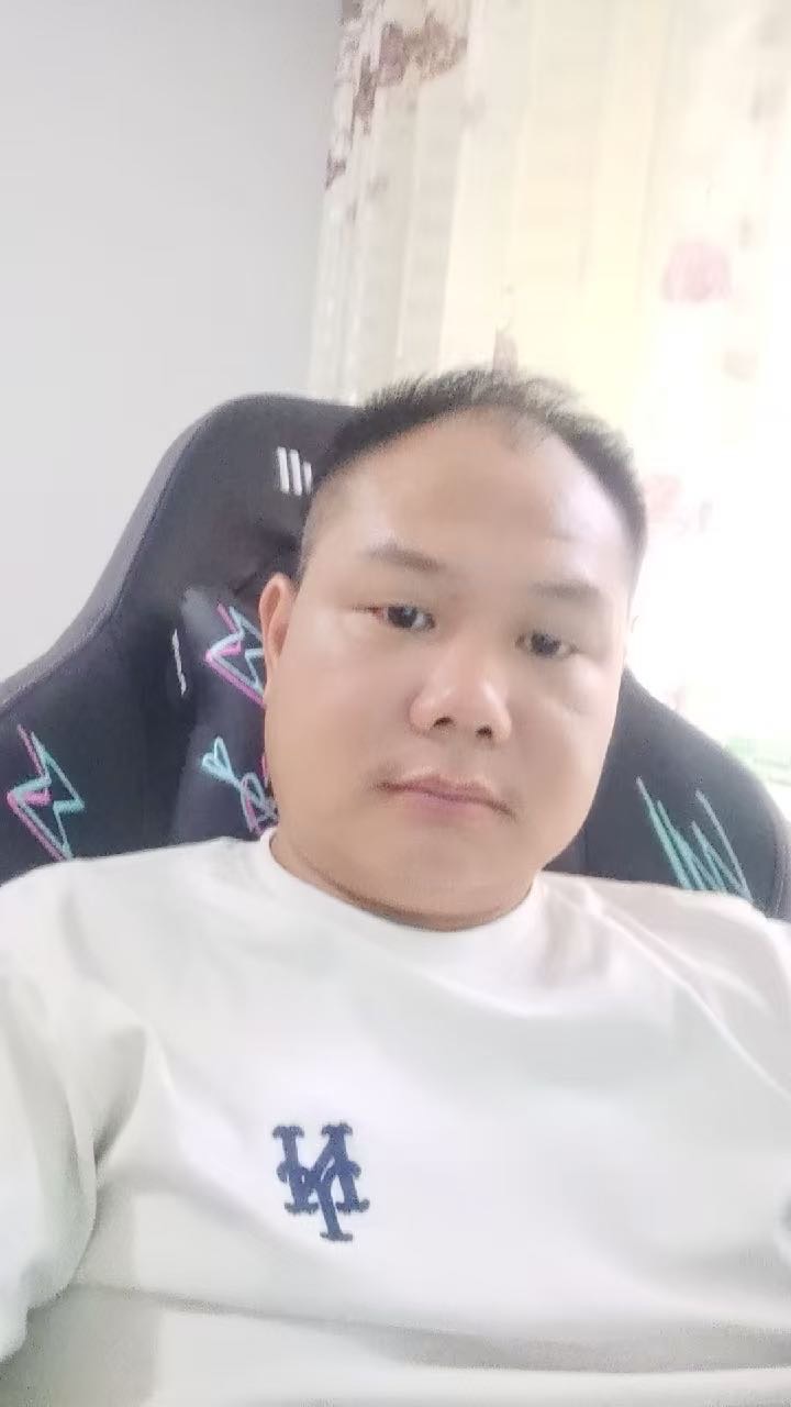 找旅游搭子