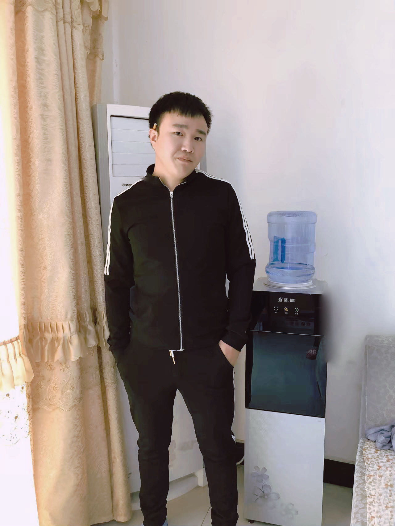 找旅游搭子