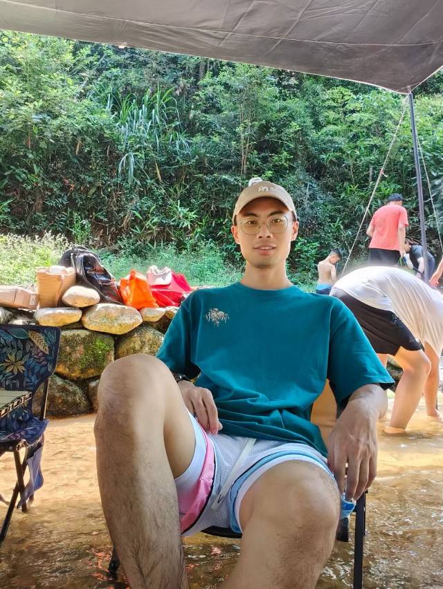 找旅游搭子