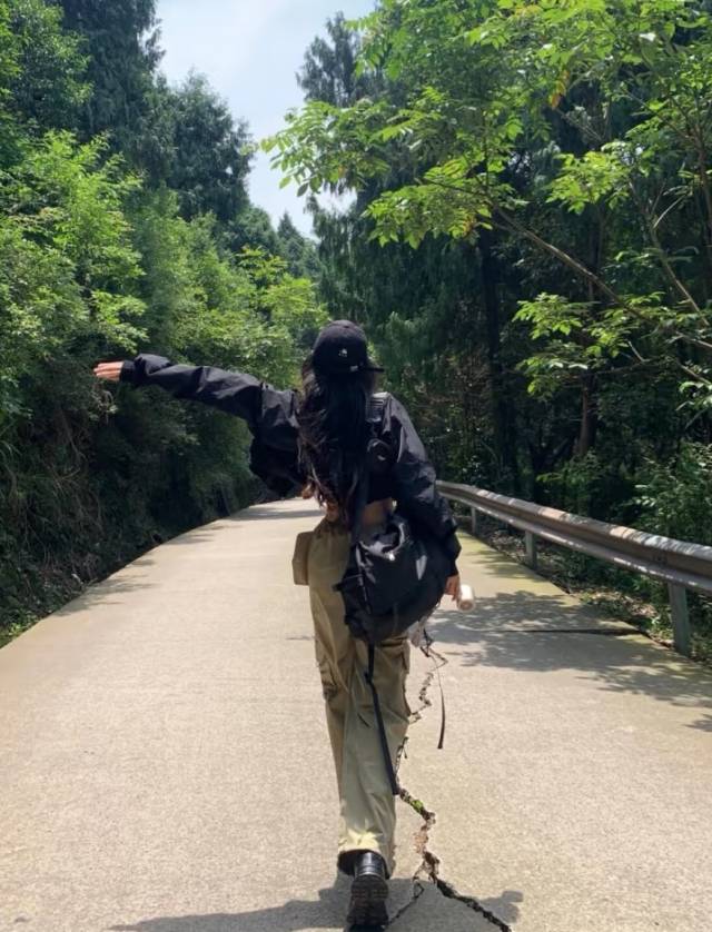 找旅游搭子