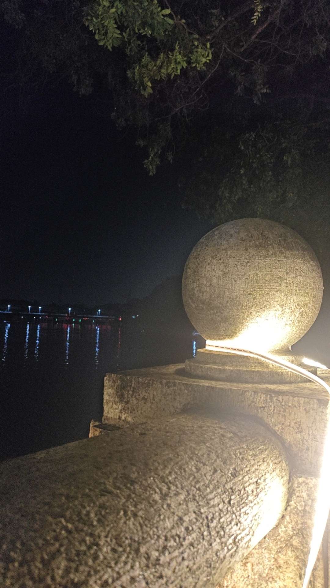 找外向搭子