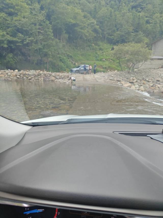 找户外越野搭子