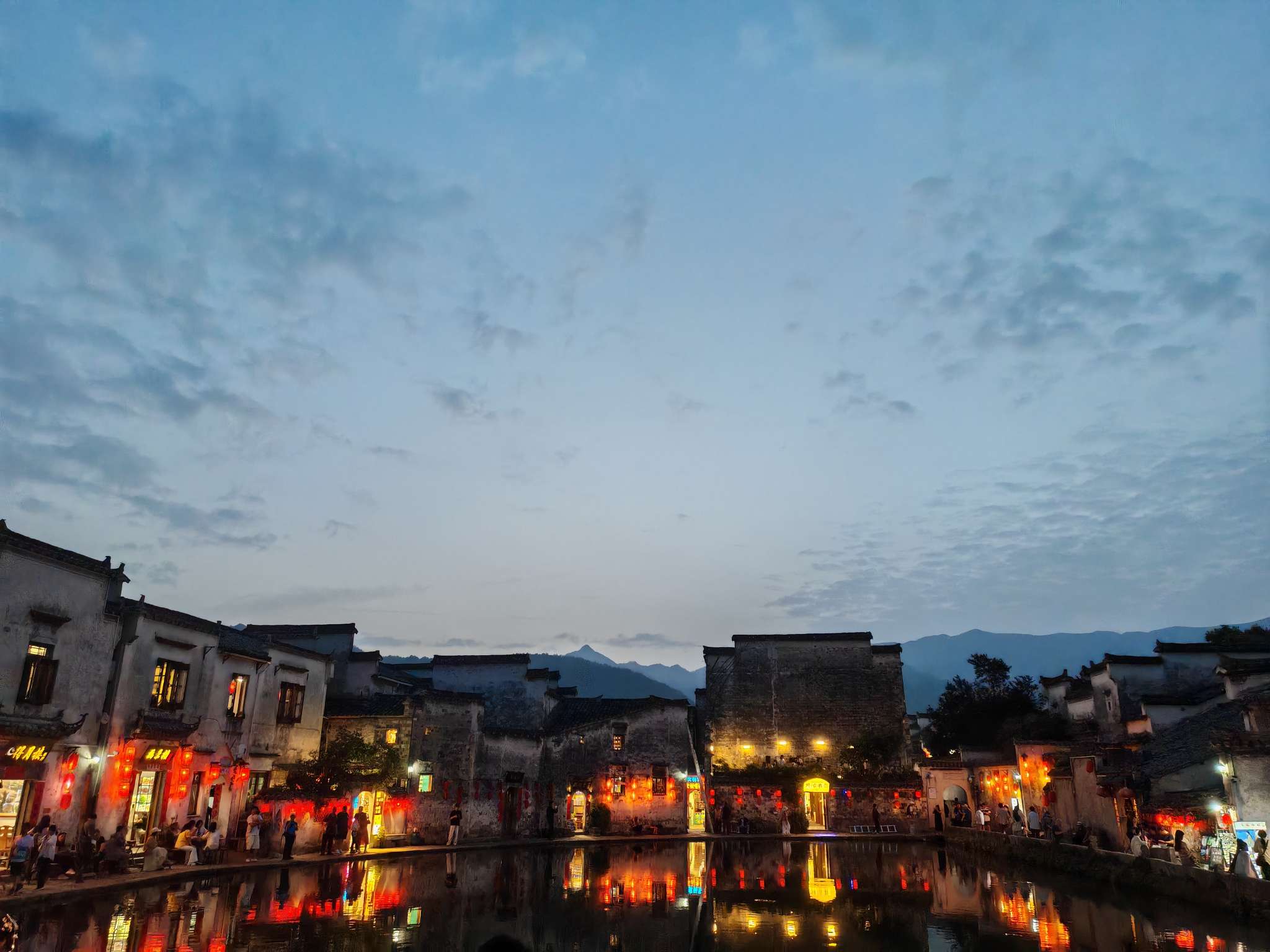 找吃吃喝喝搭子