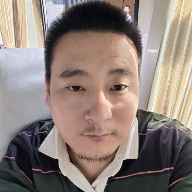 找爬山搭子
