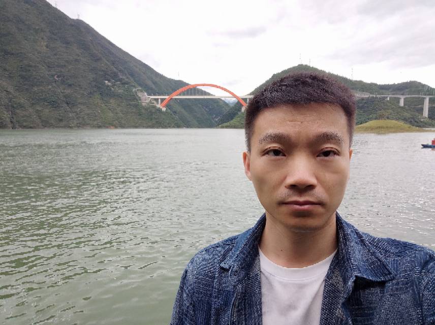 找旅游搭子