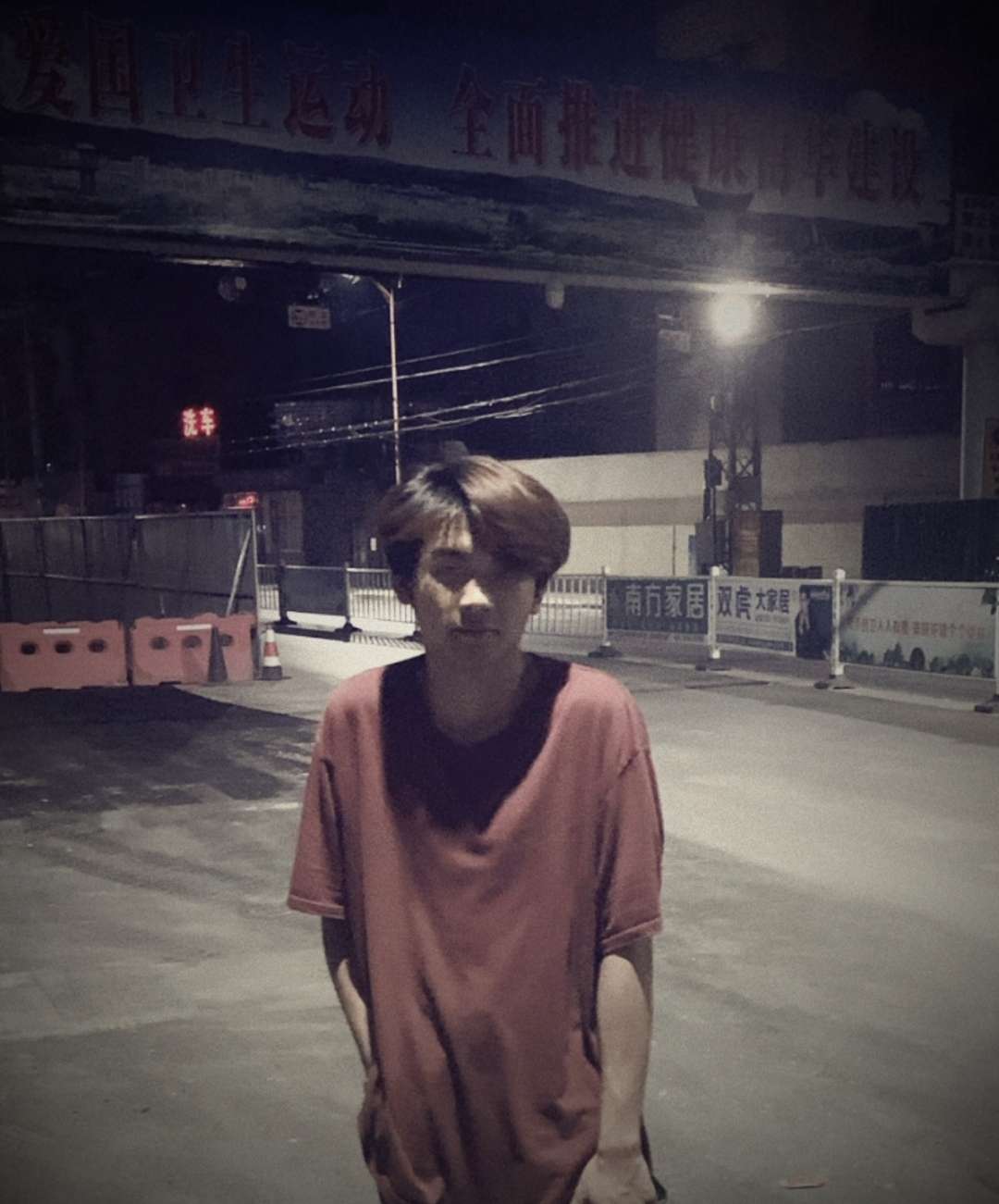 找开朗活泼搭子