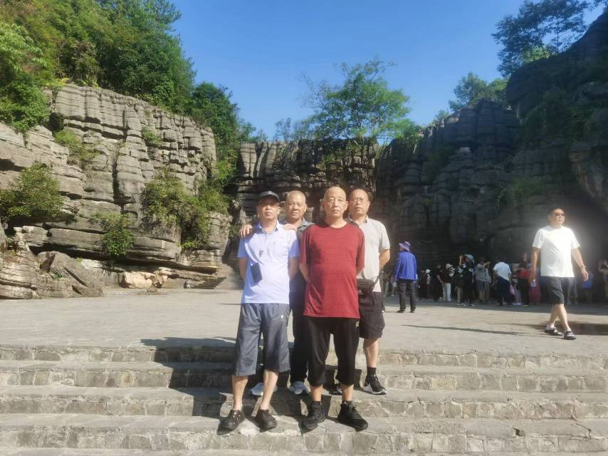 找旅游搭子