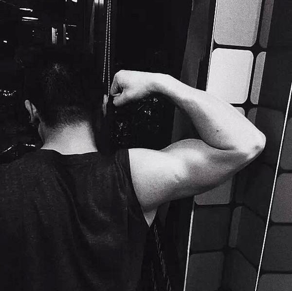 找交友约会搭子