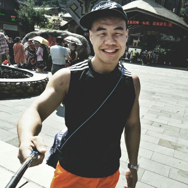 找吃喝玩乐搭子