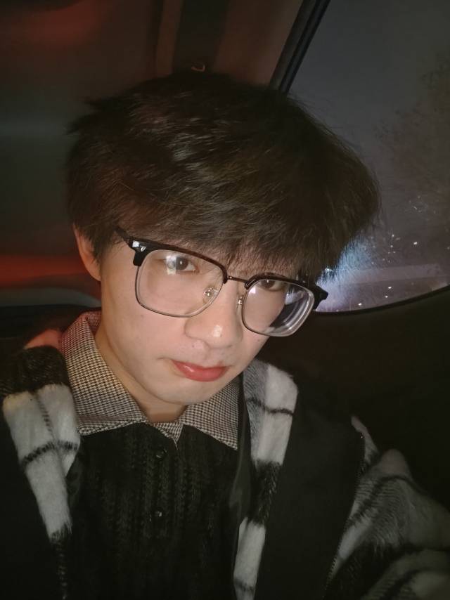 找吃饭逛街搭子