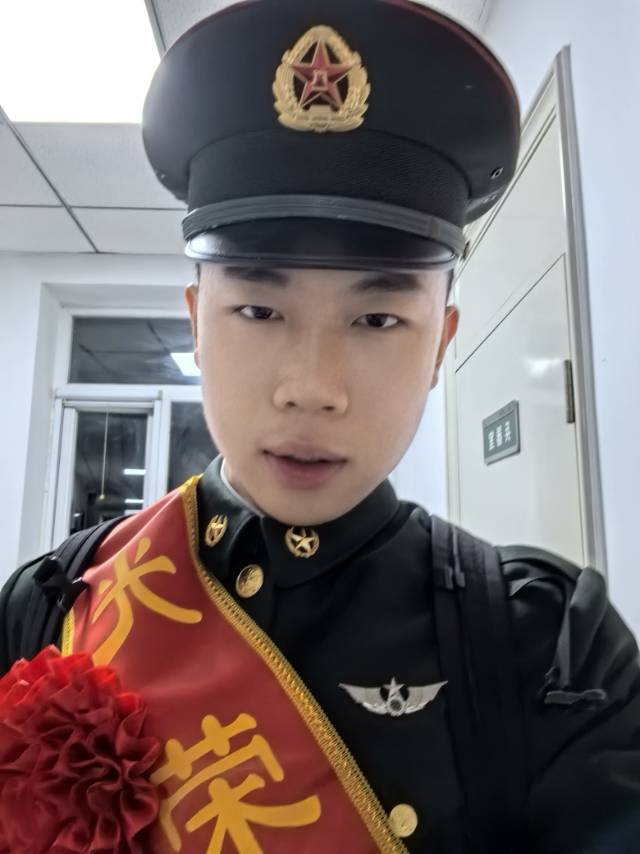 找图书馆逛街搭子